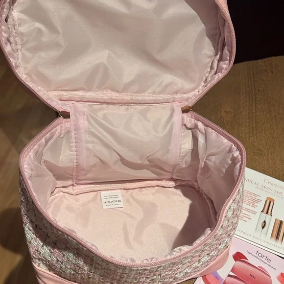 46-Piece Beauty Sample Lot + Pink Tweed Makeup Case | Skincare, Makeup & Hair - Picture 3 of 9